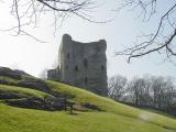 05_peveril_castle